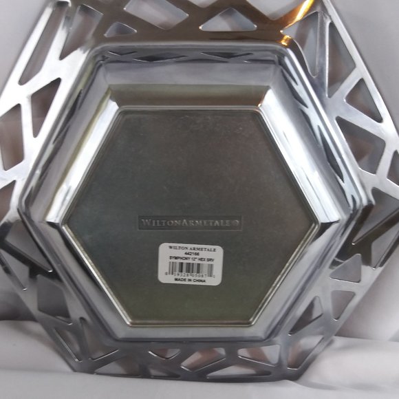 Wilton Armetale  12" Symphony Hexagonal Server New - Picture 9 of 11